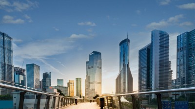 Skyline beim Sonnenaufgang