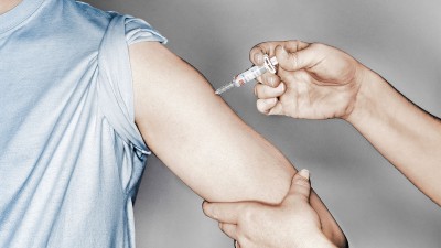 Impfung wird verabreicht